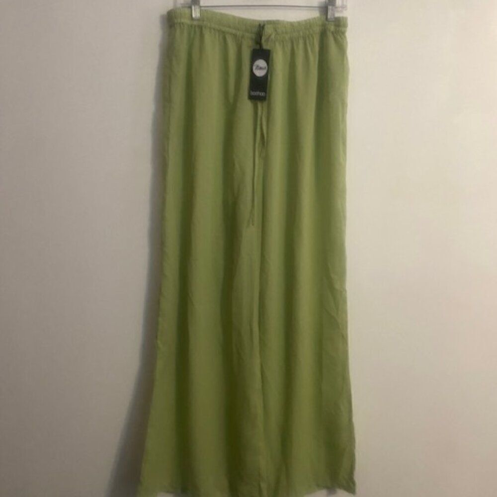 Boohoo Olive Plus Essential Sheer wide legs Beach trouser, size 16